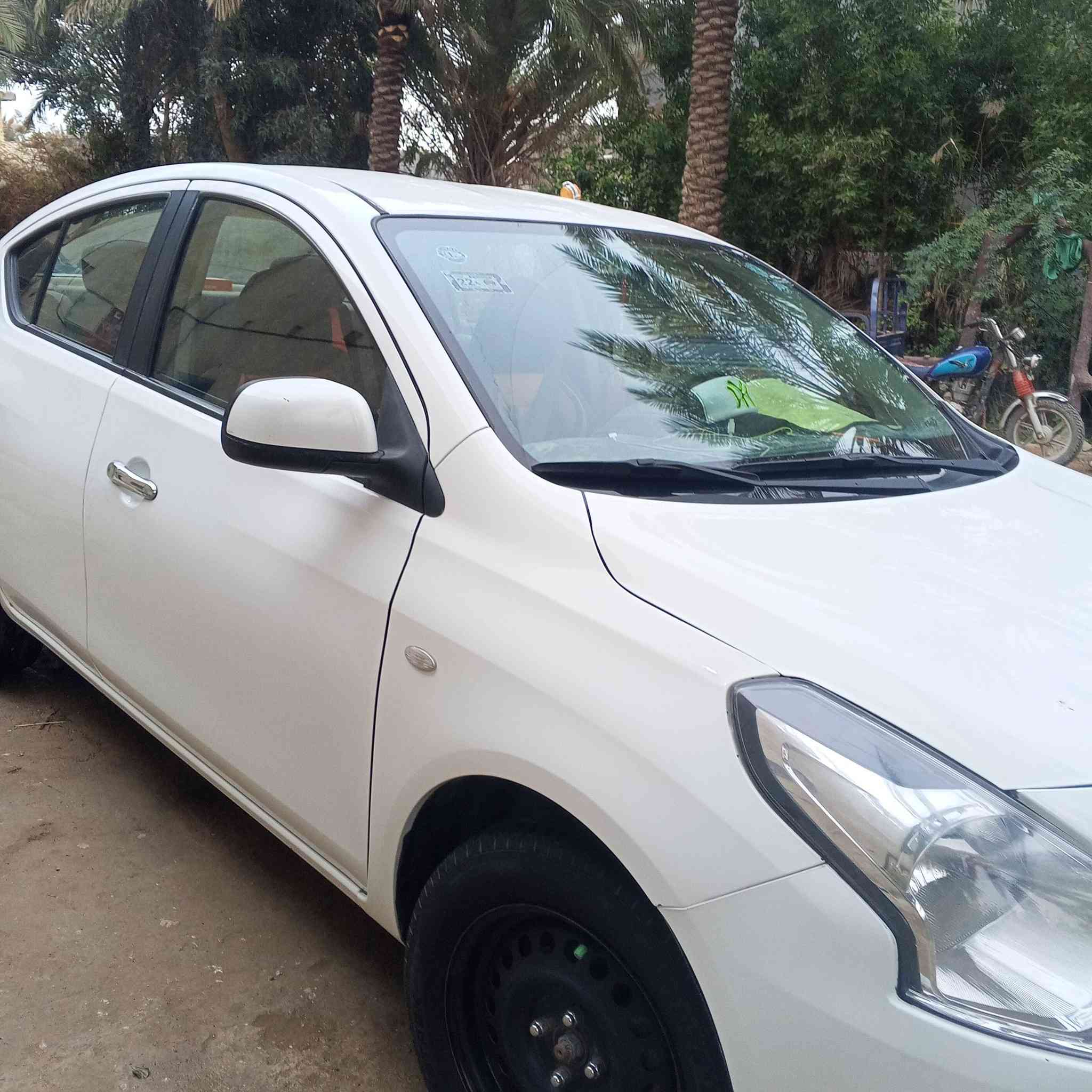 سلام عليكم اخوان نيسان سني هندي مديل2023 مكفوله بس بيهه بارد صغير كلش موجود التوضيح بل فيديو شباب السعر 116 قفل مستعجل للبيع ***********وانا خادم شباب تره السعر جدن مناسب
