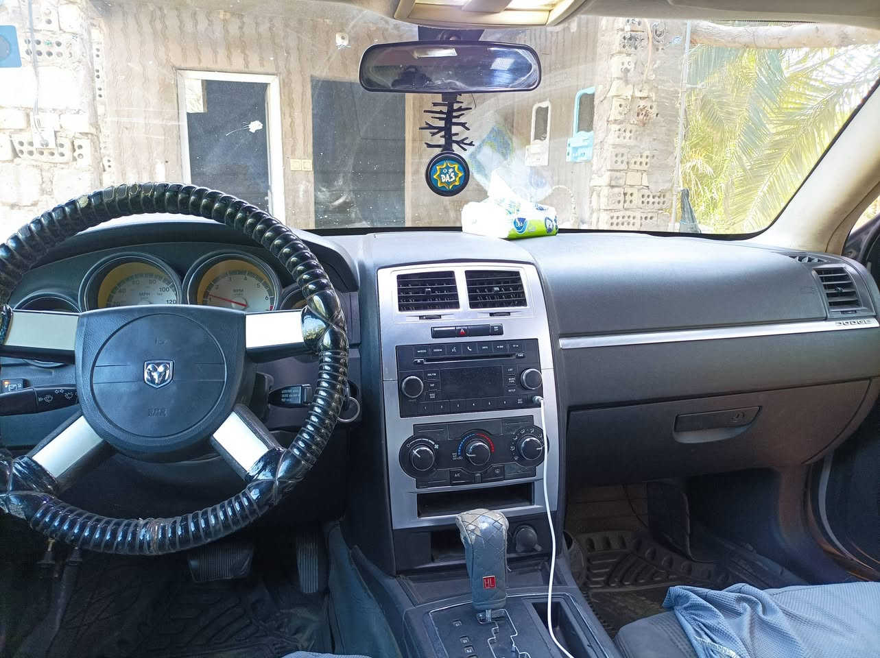 السلام عليكم جارجر للبيع 2010 رقم انكلييزي خطه ناصرية  رقمه نجف  رقم الهاتف ***********
