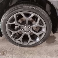 ويل اوباما ٢٠ بيه تخم تاير مال ٢٣ للبيع او مراوس السعر ٣ ورقات للاستفس...