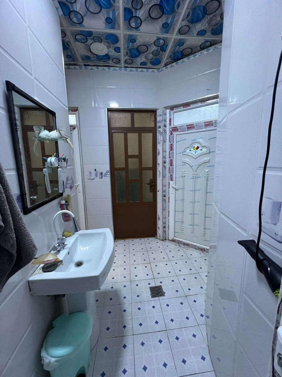 عروض مكتب الاخؤين للعقار حي الملاين الأولى 
دار مساحه ٢٤٠متر 
طابقين عدد غرف نوم ٥ 
واجه ١٢ عمق ٢٠ 
قرب جامع الصواف  

خدمات كامله 

الاستفسار 

*********** ابو رعد

*********** ابو عمر 

*********** رعد بيغمبرلي
