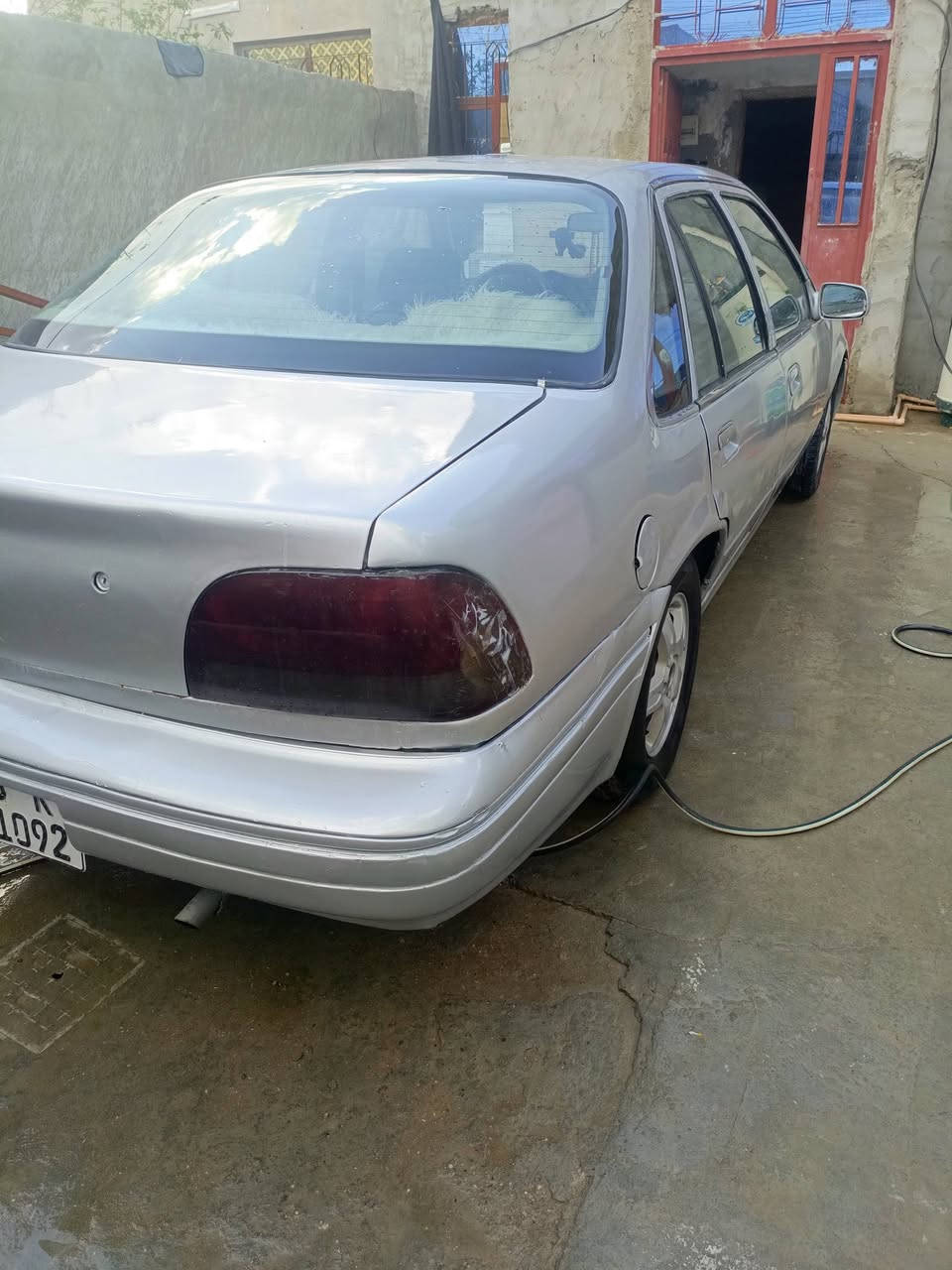 سلام عليكم فراشه للبيع موديل 98 السعر  35وبيهه مجال الكير والمحرك خير من الله السياره شغل جديد وباسمي تحويل ثاني سنويه لل 29 
***********
