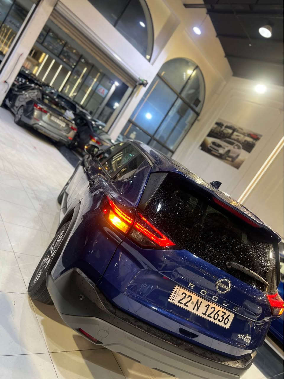 نیسان رۆگ 
٢٠٢٣ 
مواسەفات sv 
سیارەکە ٥ پارجەی بۆیاخە پیش و پشتی کەپسە 
گیر مەکینە بەشەرت 
٣٢ هەزار رۆشتوە سیارەکە 
سحری ١١٩ قوفل 
*********** أربيل, العراق
