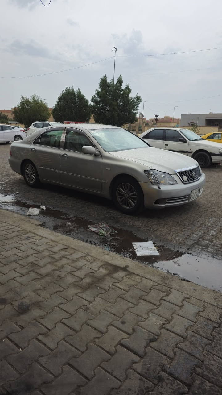 سلام عليكم
شاهينه 2006 للبيع  قرار 48.مكمركه باقيه فقط على رقم
سياره مكفوله   لا كصه ولا عيب شرعي  
سياره بصمه رصاصيه  بلاديه ..و 5 بصمات بيبان وجنطه 
 تبريد قطعتين   جام اوتوه . لايت  دوار مري كهرباء 
غرفه مخمل عسلي  كشنات كهرباء 
اصل 3 دكم   
رقم كركوك شاصي 180 محرك 2500 
كير ومحرك مكفولات
كير رياضي   
سعر 120 ورقه
مكاني نجف 
 للتواصل على رقم *********** وتساب
