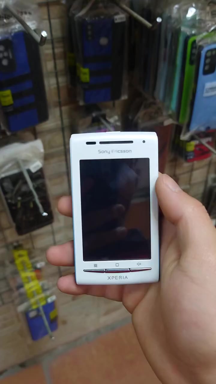 سوني ريكسون قديم انتيكه اخو جديد شغال كامل للبيع او مراوس بموبايل انتيكه


**إذا كنت صاحب هذا الإعلان وتريد حذفه لأي سبب، رجاءا أرسل رسالة إلى الدعم الفني**