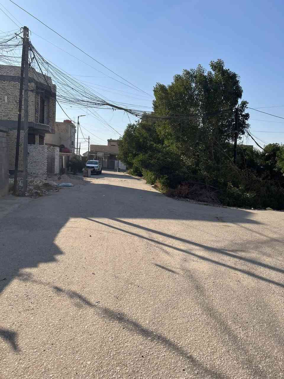 #للبيع 
دار طابقين طابو صرف مساحة 200 متر 

واجه ١٠ متر 🍁🍁
نزال ٢٠ متر 🍁🍁

يتكون الدار من طابقين الطابق الأول 🏦🏦🏦🏦

استقبال 
مطبخ 
غرفة نوم 
غرفة نوم 
صاله 
الطابق الثاني 
غرفة نوم 
تتوفر فيه جميع الخدمات السكن 🏕

باقي التفاصيل موضحه في مقطع فيديو والصور 📷 
الموقع المحاويل /  حصن جعفر 

🌿🌿🌿🌿🌿🌿🌿🌿🌿🌿🌿🌿🌿
#للإستفسار اكثر او معرفة السعر يرجى مراسلتنا او  الاتصال على الارقام التاليه او زياره #مكتب #عقارات #اراضي #المحاويل الكائن في قضاء المحاويل حي ١٧ قرب #مقهى الصياد القديم 

***********/. ***********/  ابواسد
