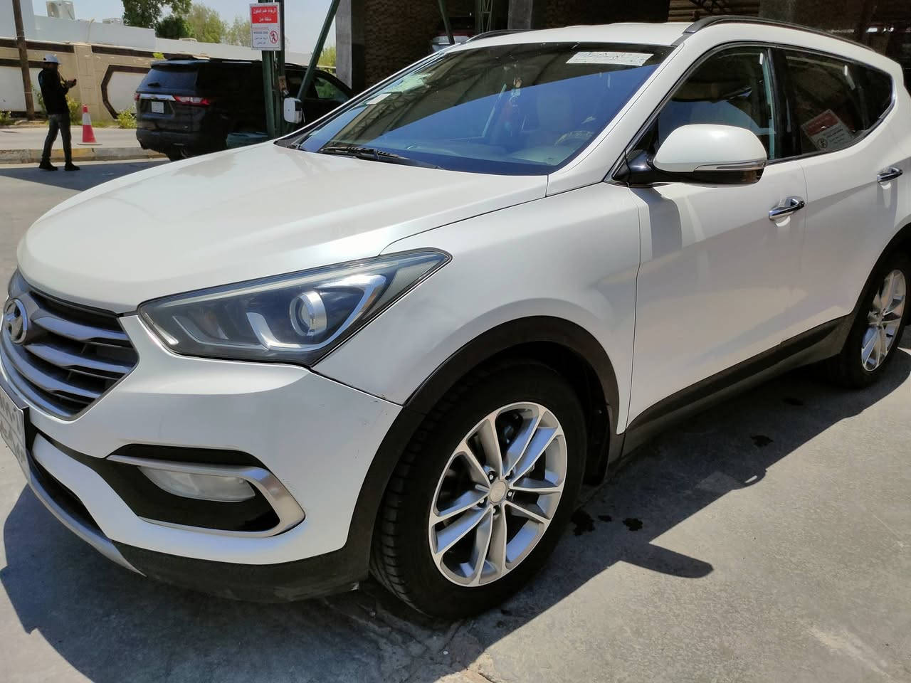 السلام عليكم
من رخصت الادمن.  سنتافيا للبيع موديل 2016 خليجي 7 راكب سياره نظيفه مالت موظف سنوية اربيل تبريد 3 قطع محرك أربعة سلندر . الاتصال على *********** موجود وتساب المكان البصره كرمة علي ملاحظة السيارة بيع فقط بدون مراوس
