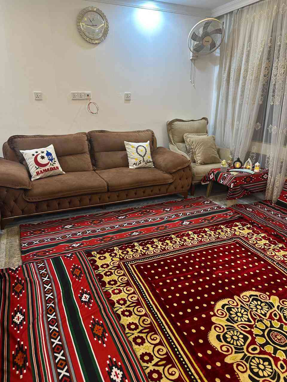 خياطه جلسه رمضانيه تتكون من 3 دوشك مع 6 مخاد جلسه كامله كل شي علينه السعر 75 الف والتوصيل مجاني جميع مناطق كركوك رقم الهاتف 
*********** وتساب كركوك, العراق
