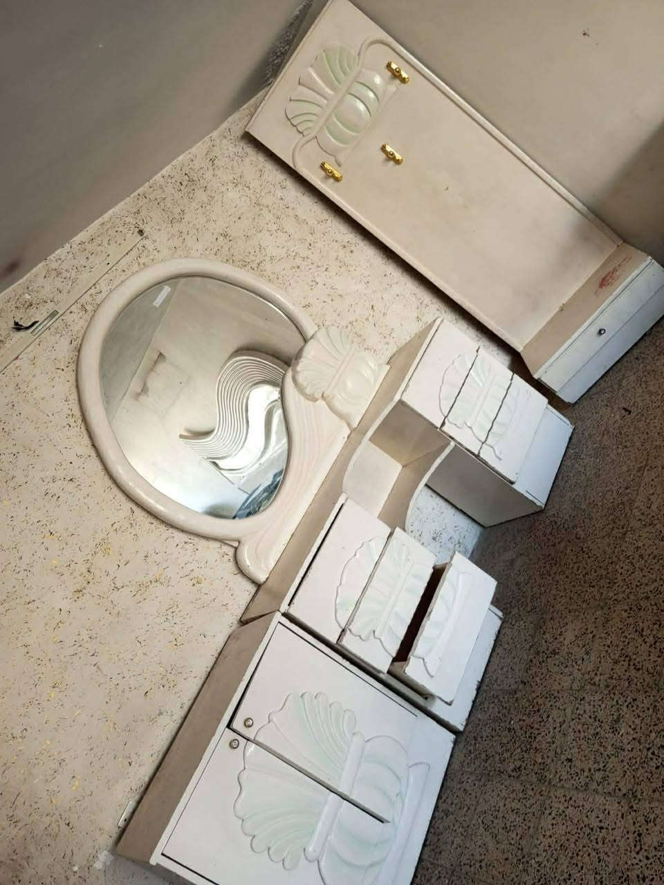 غرفة صاج خشب ايطالي شغل عراقي ب450 مستعجلين على بيعتها بغداد الغزالية


**إذا كنت صاحب هذا الإعلان وتريد حذفه لأي سبب، رجاءا أرسل رسالة إلى الدعم الفني**