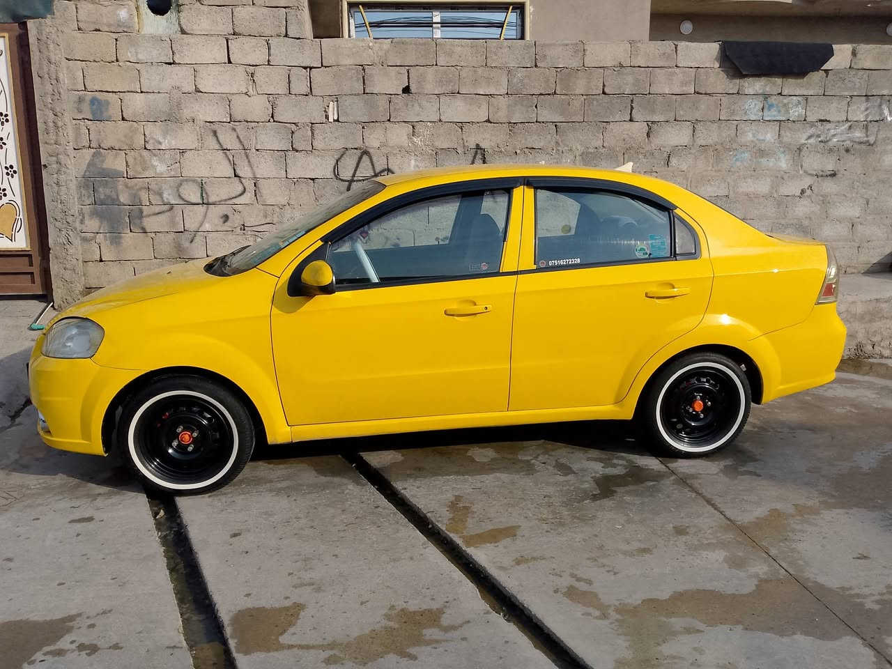 افيو للبيع موديل 2008رقم بغداد سنويه 26 كير محرك شرط هيئة وغرامات صفر شرعي بل موصل كابون ورقي بيها مكان موصل الايسر حي صدام السعر 55 بيها مجال قليل ***********
