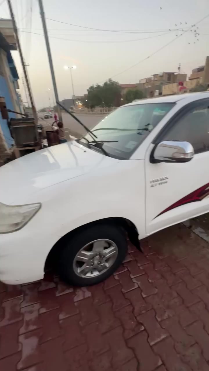 سيارة فلاونزه للبيع موديل 2014 گير عادي للأتصال على هذا الرقم ***********
