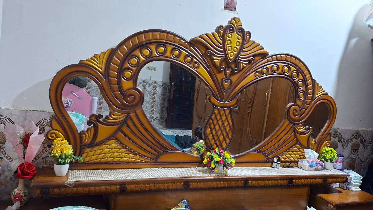 غرفه اخشاب للبيع سعر 500 موضحه بلصوره التفاصيل 
العنوان كرمه علي ***********
بيها مجال لشراي
