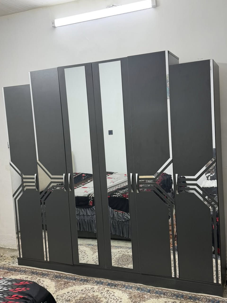 السلام عليك غرفة نوم للبيع ب 450 ***********
