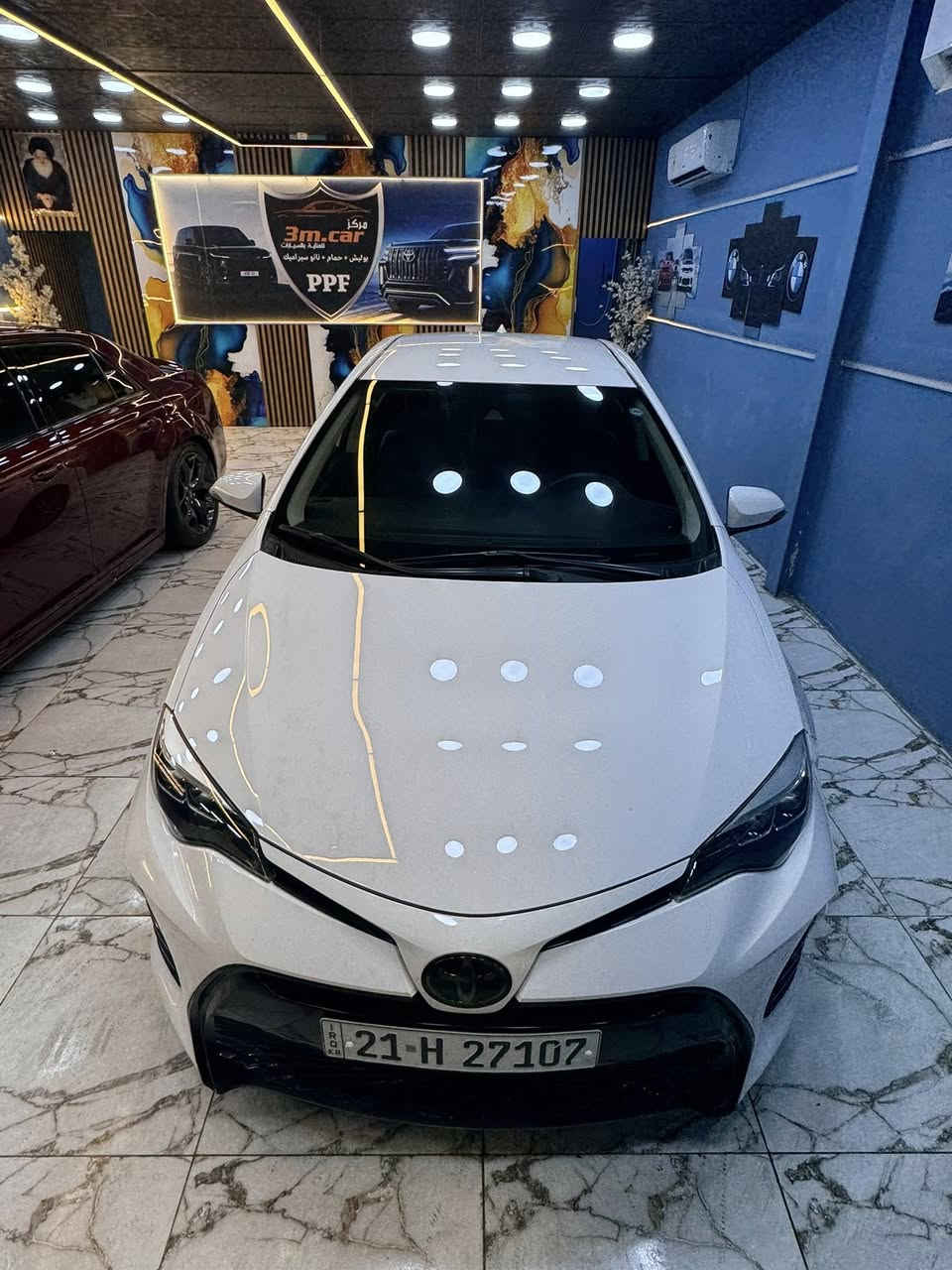 السلام عليكم
كورلا موديل 2017 
مواصفات se 
شفتات ستيرن
بجم القرش 
لدات 
كشنات جلد 
رادارات مانع تصادم 
تحديد مسار
شاشه كامرا ويل كب 
حادث السياره بابين وجاملغ مبدلات نفس اللون بدون ايرباك بجم كبس كفاله كير مكينه حداديه تخم تاير 
تحويل وكاله شنو يعجبك ماشيه 109 ميل 
مكان السياره كربلاء 
السعر 135
*********** 
***********
