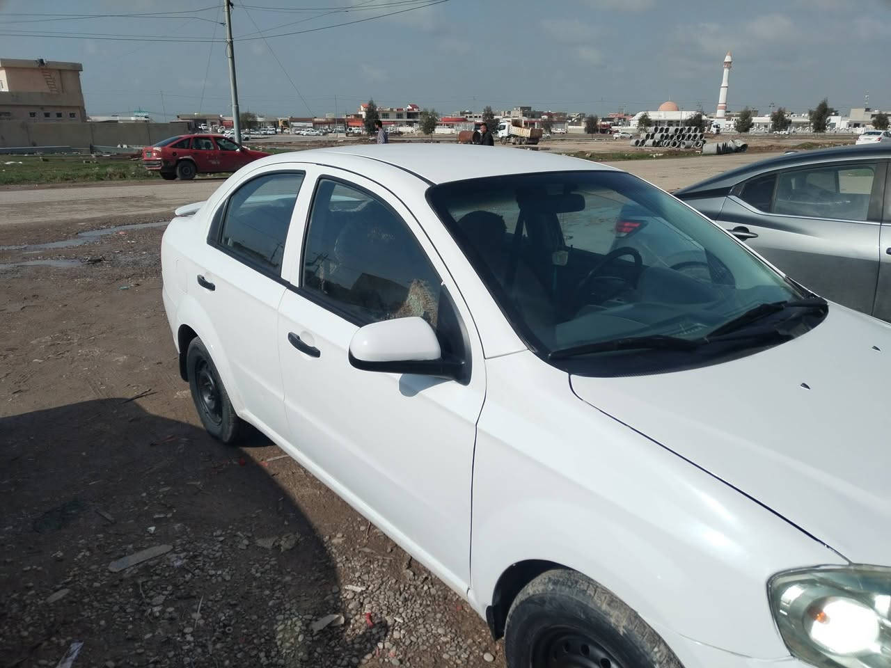 ت***********
ئەڤیۆ مودێل 2009 رقم هولێر سەنەوی بەسەر چووە 
دو پارچە سبغ بێ داخلی گێڕ عادی گێڕ مکینە بی حەیب تەحویل غەرامە شرت  200هەزار غەرامەی لەسەرە
 سیارە جاهزەو بێ مەسروفە 
سعر56وەرەقەو کەمێك مجال
