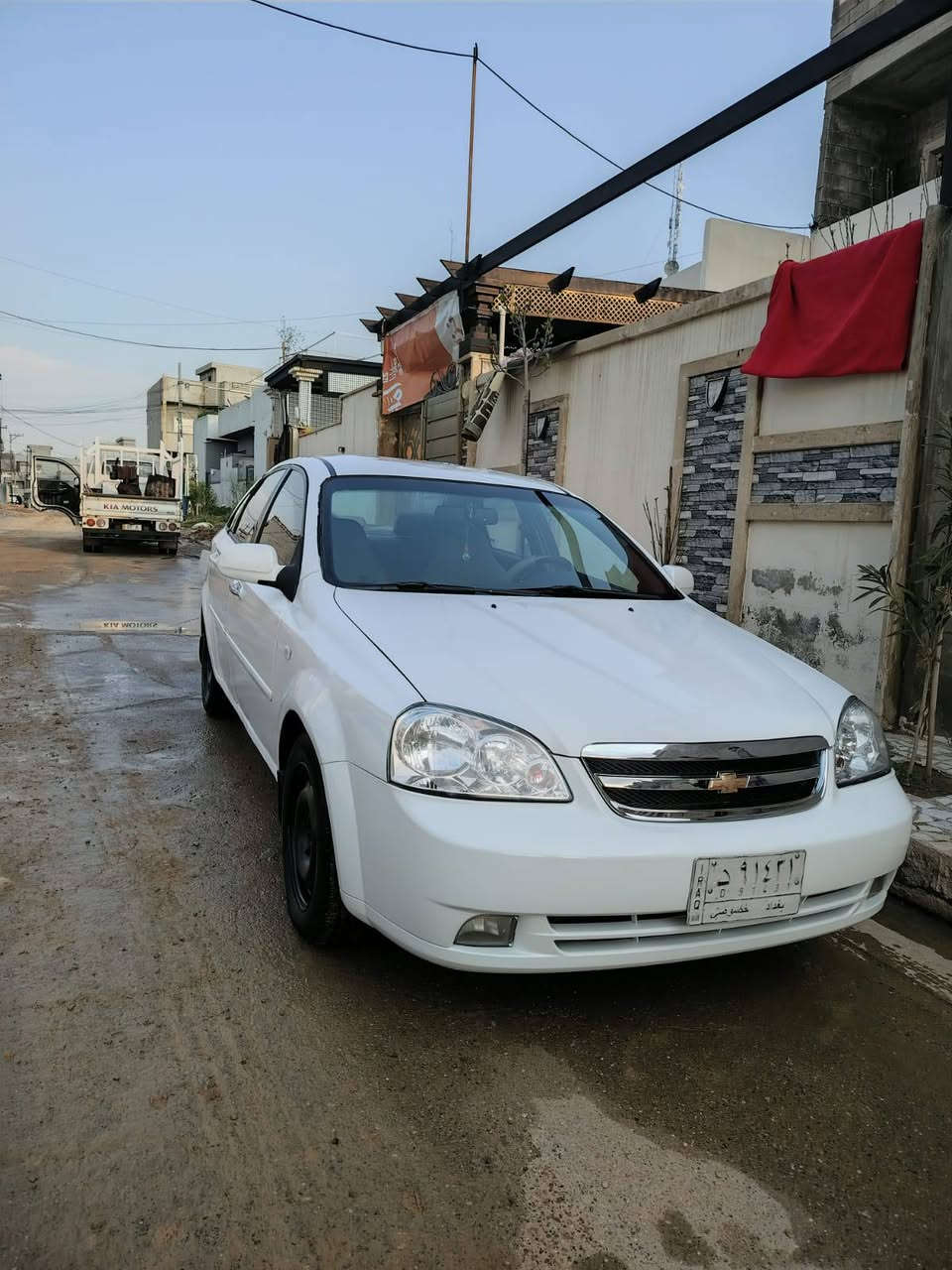 سياره اوبترا 2011 للبيع رقم بغداد خصوصي للسياره مقصوصه من لمري مصبوعه عام محرك وكيرجديد توماتيك سياره نضيفه وخير من الله *********** مكان لسياره الموصل مفرق تلكيف السعر60
