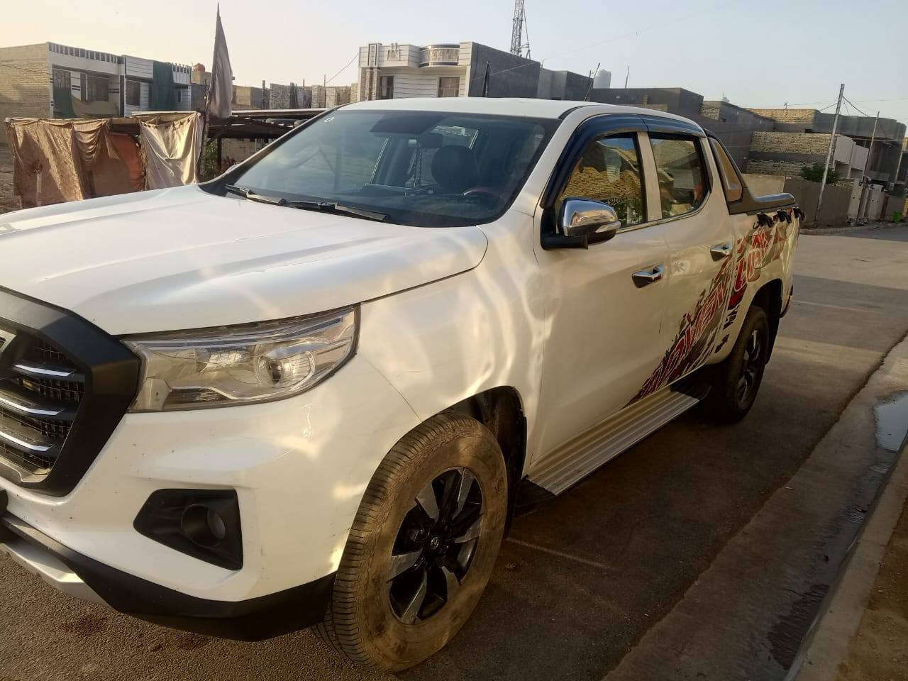 للبيع  او مراوس حسب القناعه بيكب هانتر شانجان
رقم واسط بسمي
موديل 22 السياره حره  شرط التحويل
 مواصفات السياره
 3بصمات 
تبريد قطعتين 
لايت زنون 
دفع رباعي 
كشنات الاماميه كهرباء 
كامره وحساسات خلفيه كامره جانبيه 
 اشاير بالمري 
نظام قياده سبورت وايكو نورمال 
كير عادي واتو 
شاشة دشبول تحكم ستيرن 
قفل سرعه كير ومكينه مسيوبوشي بانزين عادي  سووبر 0جاج تيربو 4سلندر يعني انسه دوانز
تخم تاير
السياره اي نقص مابيها 
ماشيه 130
بيه قطعتين السياره والباقي كفاله 
مراوس حسب الرغبه الي عدك دزه سعره162بيه مجال  
***********
