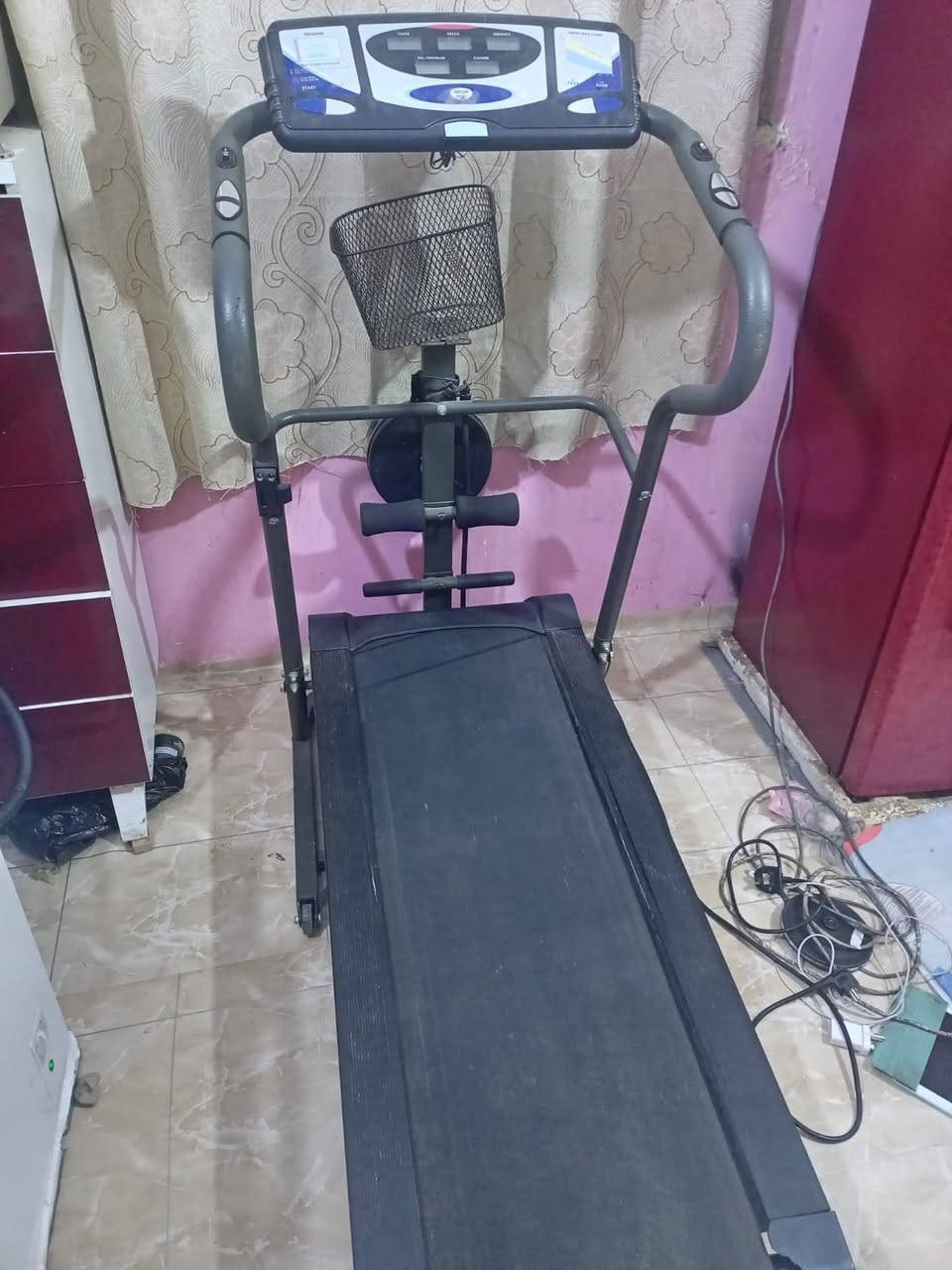 جهاز جري للبيع سعر ٢٥٠ الف بصره


**إذا كنت صاحب هذا الإعلان وتريد حذفه لأي سبب، رجاءا أرسل رسالة إلى الدعم الفني**