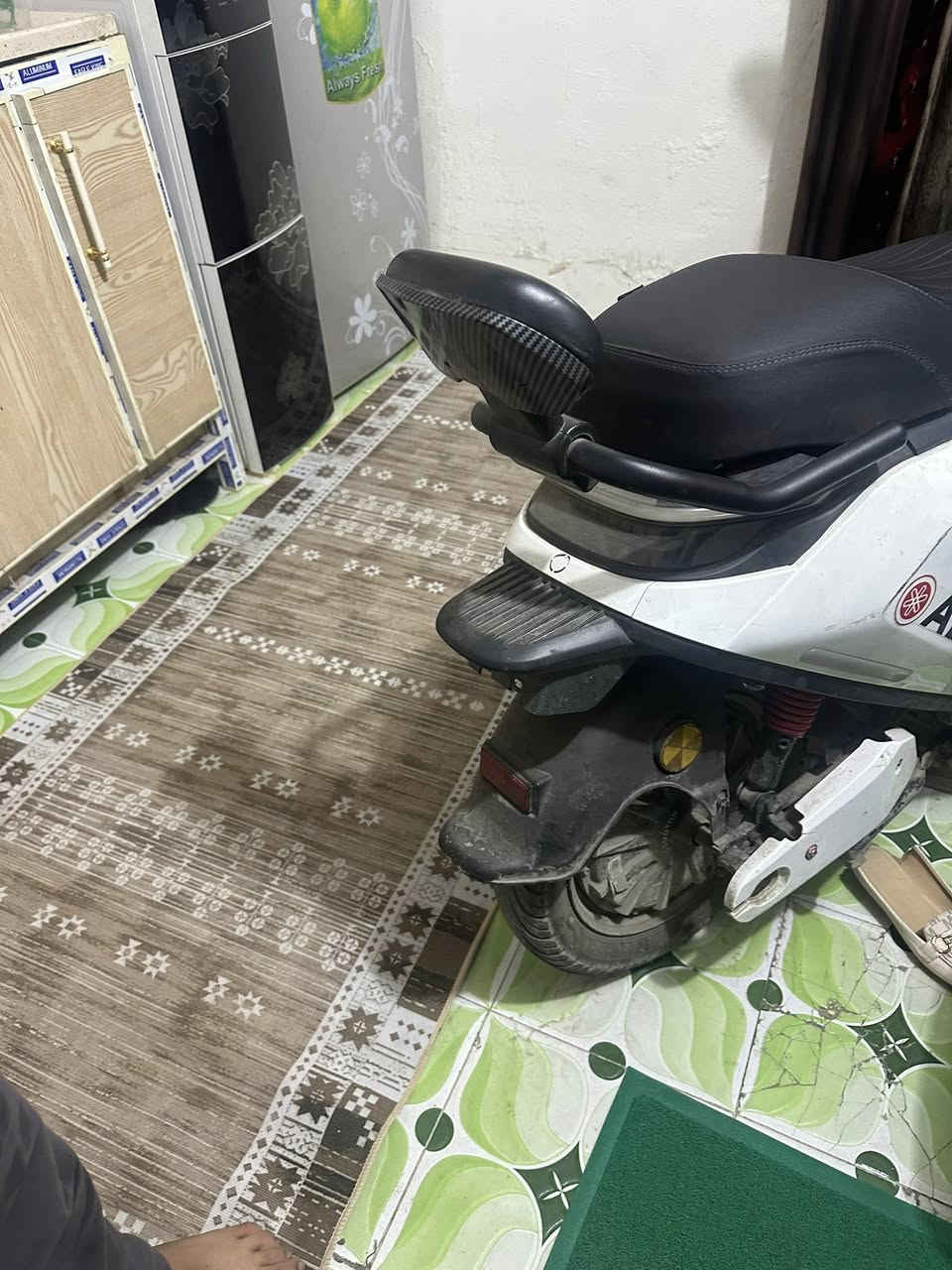 سلام عليكم
دراجه همر أباجي رياضي

الدراجه استخدام قليل

فول مواصفات
مثبت سرعة
السرعه 80 حقيقه 
تمشيك 75 كيلو بل شحنه
ملف قوي3000 واط ميه بل ميه
زينون عالي ناصي
اشاير يمنه يسره 
دبل إشاره 
3 سرع
لد جانبي
بريك نصام اي بي اس 

اخذتها ب مليون و ميتين

السعر 850

بغداد الجديدة 
*********** او خاص
