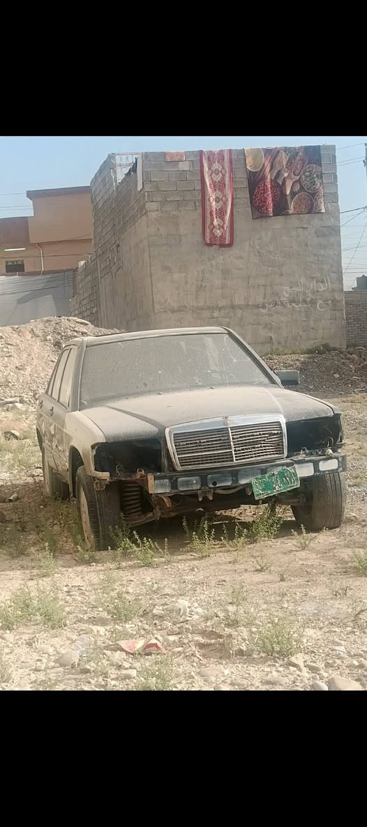 سلام عليكم مارسدس للبيع مال تعمير شرط تحويل 
سياره مكينه كير اكسنت شرط بدون صبغ السعر 15وبي مجال مكاني موصل ***********
