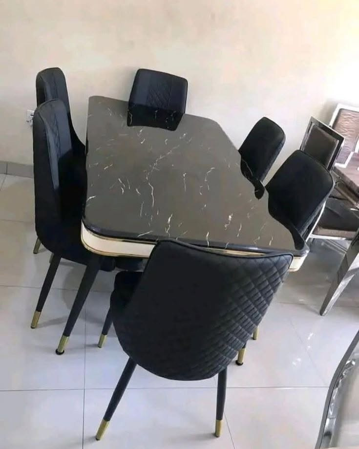 مرحباً، أعرض للبيع طاولات وكراسي جديدة. خدمة التوصيل متوفرة في جميع المناطق. السعر 300 أو 400 أو 500 يورو، حسب اختيارك. تواصل معي من فضلك.


**إذا كنت صاحب هذا الإعلان وتريد حذفه لأي سبب، رجاءا أرسل رسالة إلى الدعم الفني**