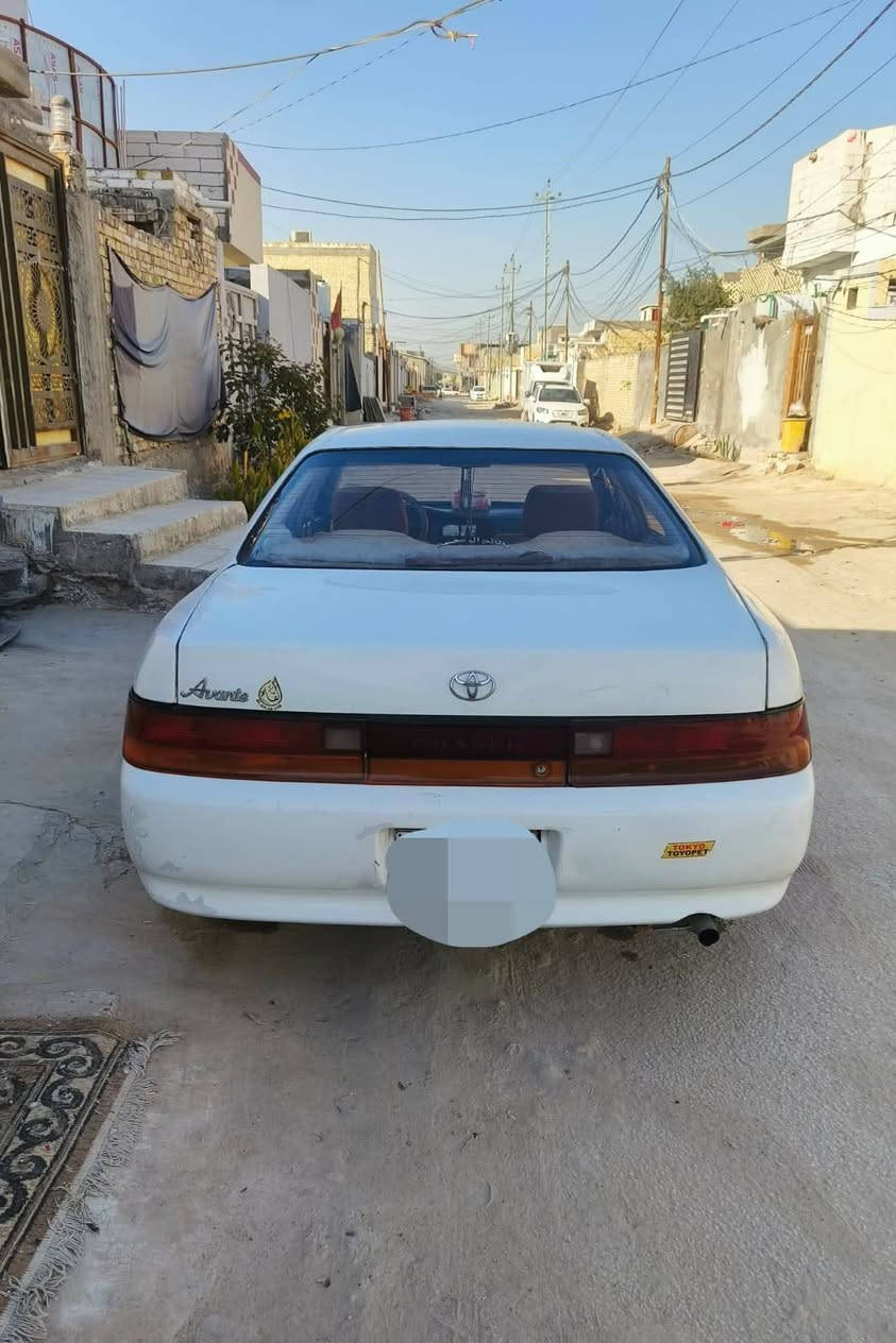 السلام عليكم ورحمة الله وبركاته
مكلف با نشر اتصل وستفسر
سيارة تيوتا شيزر موديل 1993 
 
سيارة مكفولة من الگصه ونقل الجثه والعيب الشرعي 

تبريد شغال 
حدادية 100%
مكينة وگير مكفولات 
مداور ثاني يوم  
سنوية ل 28 
سياره جاهزه 100 %

السعر 57 وبيها مجال قليل قليل 

الاستفسار الاتصال على الرقم ***********
