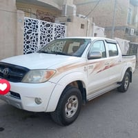 هايلوكس فورويل • ٢٠٠٨ • رقم بغداد