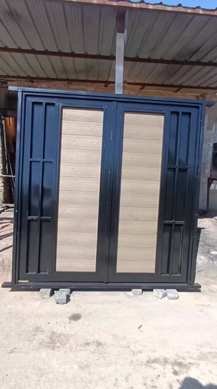 علي داود الحداد لعمل كافة أنواع الحداده وبأسعار مناسبة ومن الله التوفيق
*********** واتساب
