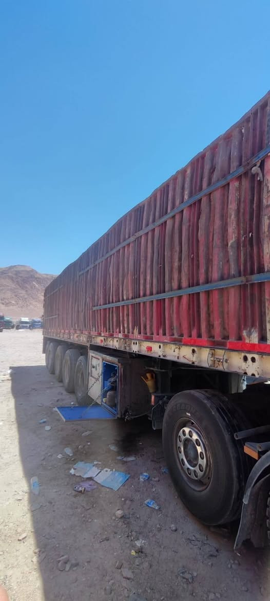 عربانة حداديه شاصي 16 شغل الموصل طولها 12.60 خمس محاور أربعة صيني واحد مربع ألماني السعر 140 وبيها مجال اتصل وتدلل
***********
عربانة حداديه شاصي 16 شغل الموصل طولها 12.60 خمس محاور أربعة صيني واحد مربع ألماني السعر 140 وبيها مجال اتصل وتدلل
