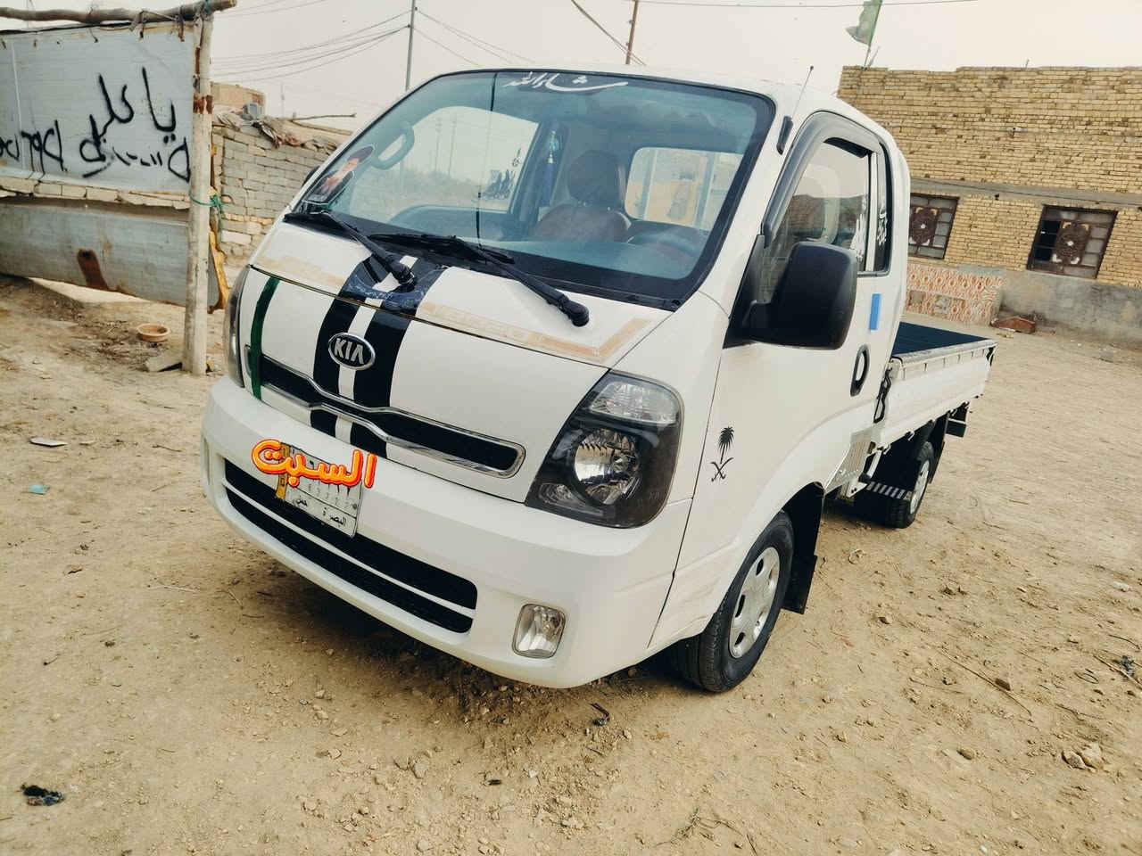 يا الله سلام عليكم سيارة للبيع كيه بنكو حمل موديل 2017
رقم بصره تحويل مباشر سنويه مجدده لل 2029 مشروع وطني 
سيارة جاهزة مكفوله من صبغ مكينة 2700 جديده 
مكينة وكير واكسن مكفولات شرط حداديه جديده تخم تايرات جدد 
كهربائية من طول للطول شغاله مكفوله كفاله عامه من الضربة والخياس والصبق بلاد العنوان ذي قار سعر 107 ورقات وبيه مجال 
*********** اكثر ستفسار تصل مكلف بلنشر 
***********
