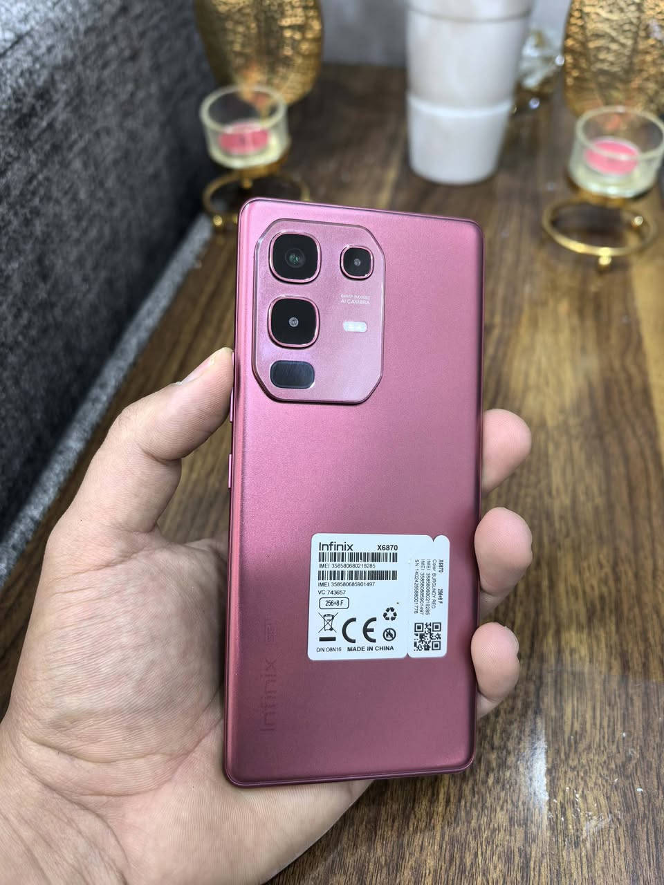 سلام عليكم
للبيع فقط 
انفنكس نوت 50s لون مميز 
مستخدم ايام قليله 
الشاشة:6.78  - 144 هرتز - AMOLED
الذاكرة: 256/8
الكاميرا:64 + 2 
المعالج: Mediatek Dimensity 7300 Ultimate
ببجي 90 فريم 
البطارية 5500 مللي أمبير - 45 واط
السعر 265 وبي مجال قليل 
مكاني نجف ***********
