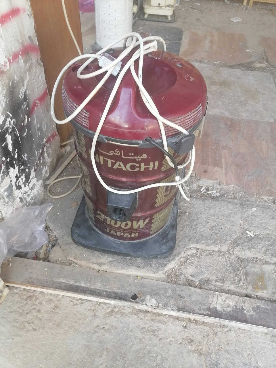 سلام عليكم حبايب غسالت ومكنس البيع مكاني كربلاء حي العسكري مال العبد ***********
