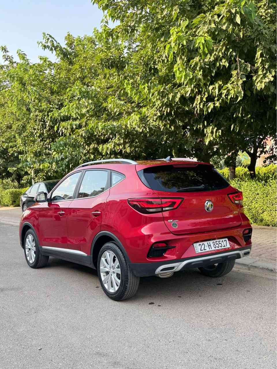 MG ZS 2023 :-موديل 
تنها 16000  كيلؤ  رۆیوە زەمان شەریکە یە  ئیم جی فول مواصفات. بەس پانۆراما نیە کۆمفۆرتە
مواصفات.مەکینە 15
 
بئ بؤياغ ده عامى بؤ ده عامى به شه رت 
پانۆراما..ئاوێنە شەفت.
ڕادار.شاشەوکامێرا.بصمة.کوشین جلد
برێك بصمة.ئۆتۆ هۆڵد.بلوتوس.ويل كەپ.
حساس.تحدید سورعە.تەبرید لەمس.تبريد مركزي 
لایت زینۆن.لایت و بەگ لایت لید. دژە خلیسك 
بەس نەرمە تەزرەکی هەیە لەگەڵ دوو قۆپی گچکە        شوێن هەولێر
*********** ☎️
سعر 💲💵113
*********** أربيل, العراق
