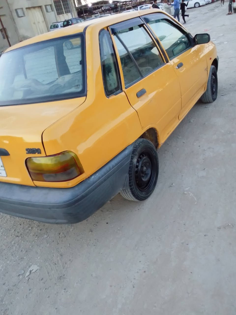 يا الله سايبه للبيع موديل 10 رقم بغداد مالكها بابل  تحويل مباشر سياره حلو مال جناي مصفره هيئه وغرامات 
سنويه جديده 
سعر 20 بيه مجال 
عنوان حله قرب جسر نادر 
***********
***********
