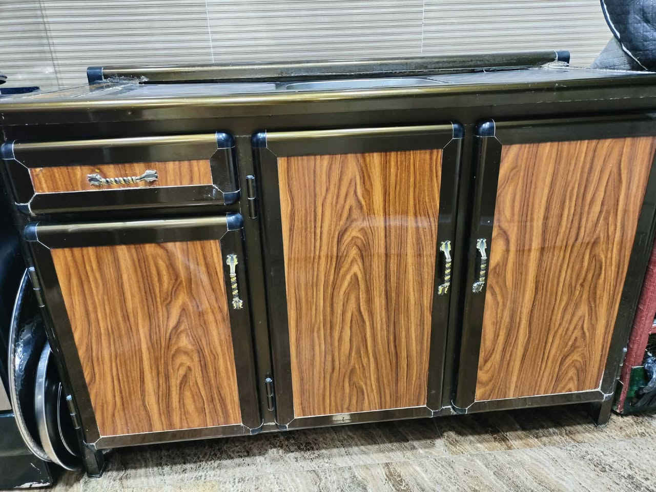 للبيع السعر 95 التواصل عل خاص


**إذا كنت صاحب هذا الإعلان وتريد حذفه لأي سبب، رجاءا أرسل رسالة إلى الدعم الفني**