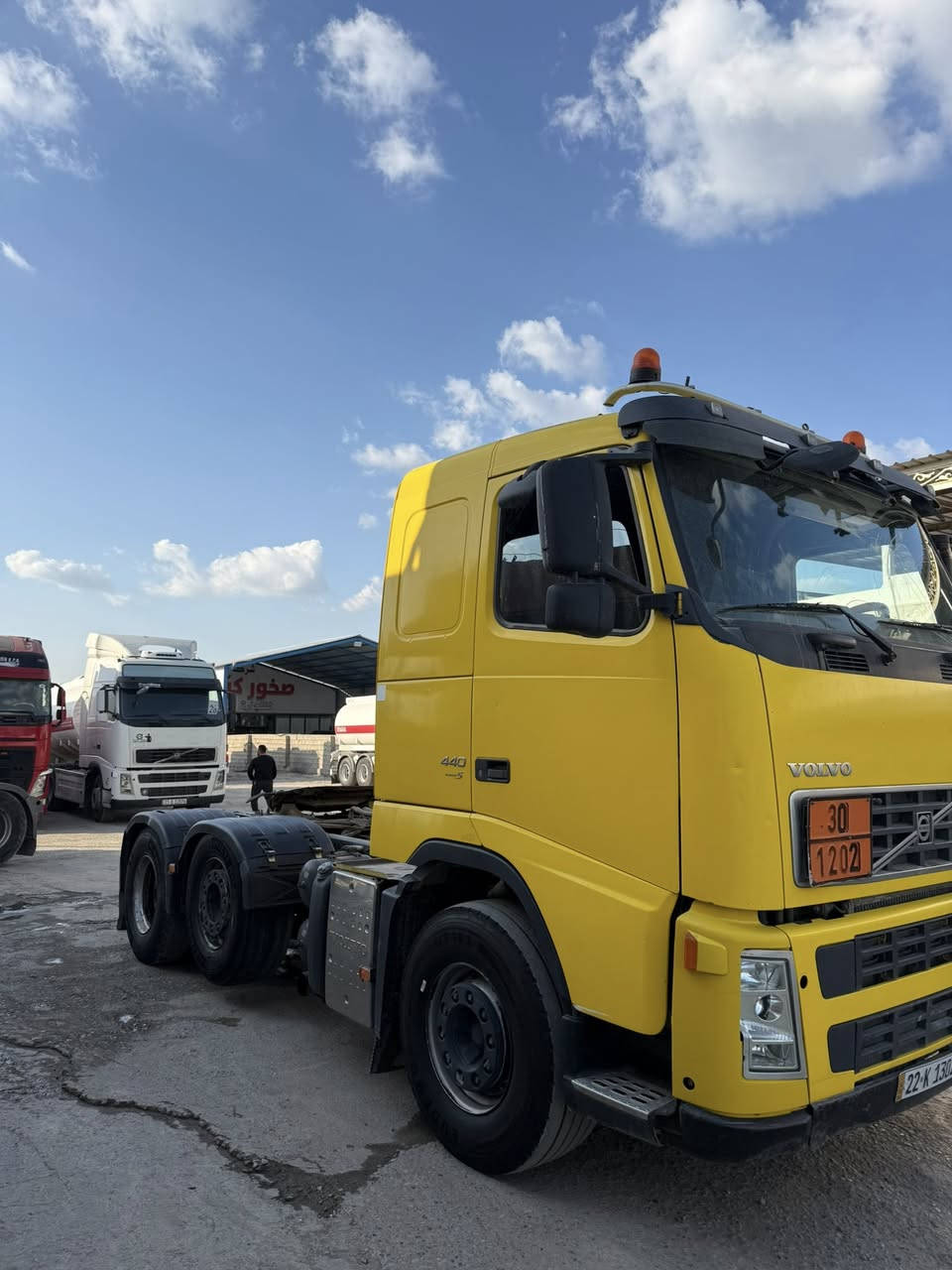 السلام عليكم 

للبيع فالفو سنكل امامي 

موديل 2007

حجم المحرك 440

كير عادي 

مثبت بل سنويه قلاب 3محاور دبل تاير

قماره+شاصي بدون صبخ

السياره موجود في معرض عادل 

عنوان: كركوك مقابل جسر واحد حزيران 

اوقات الاتصالا من ساعه9:00 🕘 صباحاً
الى 8:00 🕗 مساءً

***********📞☎️
