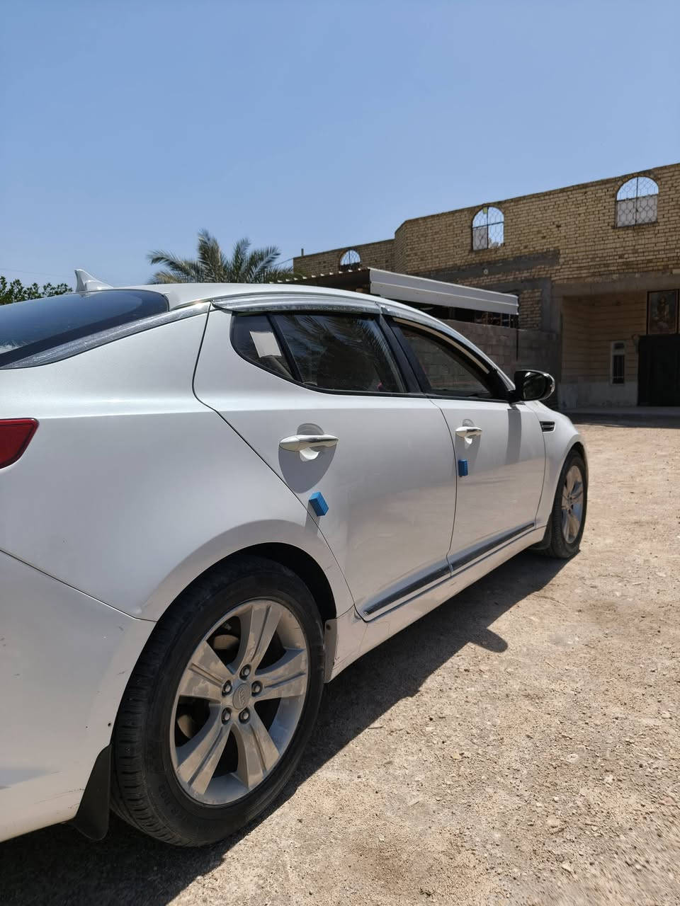 السلام عليكم اوبتيمه 2012  وارد خليجي رقم بغداد انكليزي جديد مشروع وطني نص فول محرك 2400 سياره جاهزه سياره مكفوله مكان السياره السماوه  له استفسار ***********
