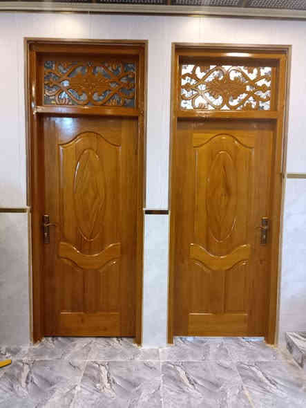 ابواب خشب داخلية الون والنقش حسب الطلب الخالص حي الجنود مقابيل الصوره ***********
