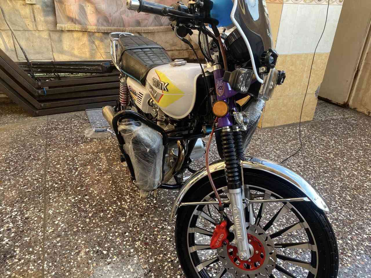 السلام عليكم دراجة سونك مديل 2025 كفالة عامة احلى من الصورة كلهة شغالة مابيهة اي نقص مكاني بغداد الطالبيه الاستفسار عل هاذة الرقم ***********السعر 700وبيه مجال
