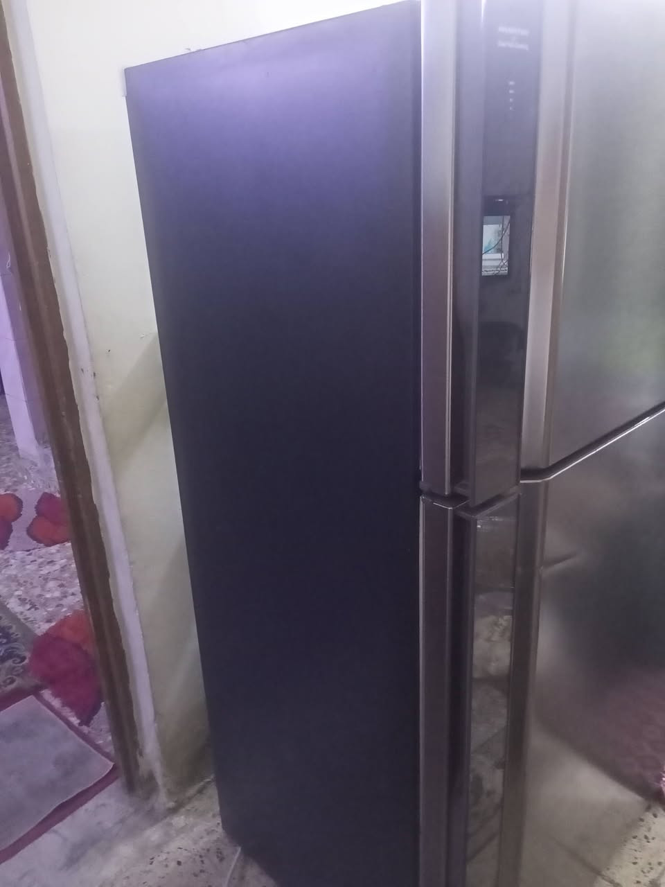 ثلاجه من شركه هيتاشي ياباني حجم كبير 
ثلاجه كلش متطوره سعر الجديده 1,500مليون وخمسمئه كاعد نبيعه لان راح نشيل +بيها ضمان عشر سنوات   بلادي أقل اربع سنين وحجمه كبير وسعرها في الخاص مكاني بغداد الدوره حي اسيا


**إذا كنت صاحب هذا الإعلان وتريد حذفه لأي سبب، رجاءا أرسل رسالة إلى الدعم الفني**