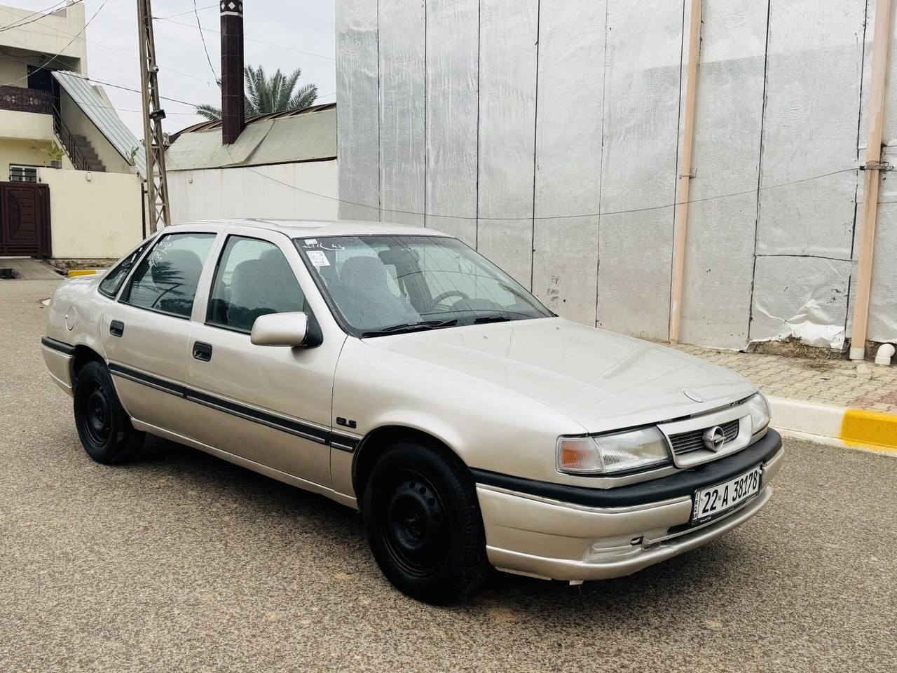 اوبل فكترا للبيع 
موديل 1991
رقم اربيل جديد شرط التحويل والوكاله
محرك 20. كير ومحرك شرط لاصرف ولابخار ولاصوت
سياره بدون مصرف جاهزه من كل النواحي
كهربائيات وتخم تاير وصدر امامي وخلفي كلها جديد
سياره بدون ضربه مصبوغه عام للجماليه فقط
السعر 38
*********** طوز, صلاح الدين
