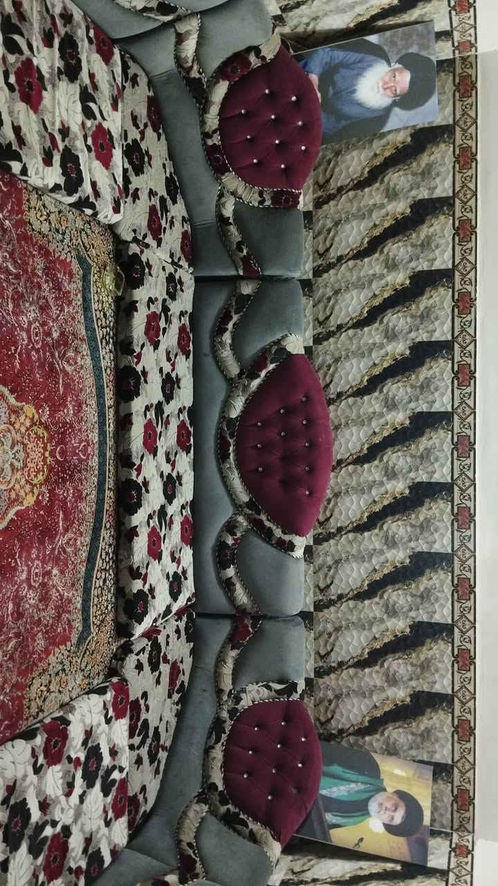 سلام عليكم ديوان للبيع سعره 200 مع المجال القليل


**إذا كنت صاحب هذا الإعلان وتريد حذفه لأي سبب، رجاءا أرسل رسالة إلى الدعم الفني**