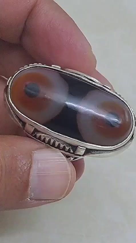 تحفه ثقيله للبيع بغداد زعفرانيه ***********
