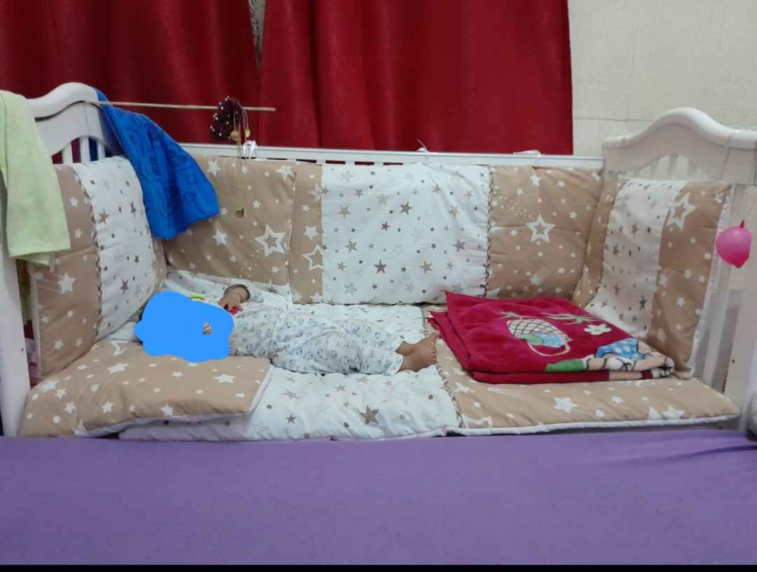 سرير اطفال لحد عمر 5سنوات ينفتح جهه الام موجود القاطع وياه مندرة ومصدات  ب150 البصرة, العراق


**إذا كنت صاحب هذا الإعلان وتريد حذفه لأي سبب، رجاءا أرسل رسالة إلى الدعم الفني**