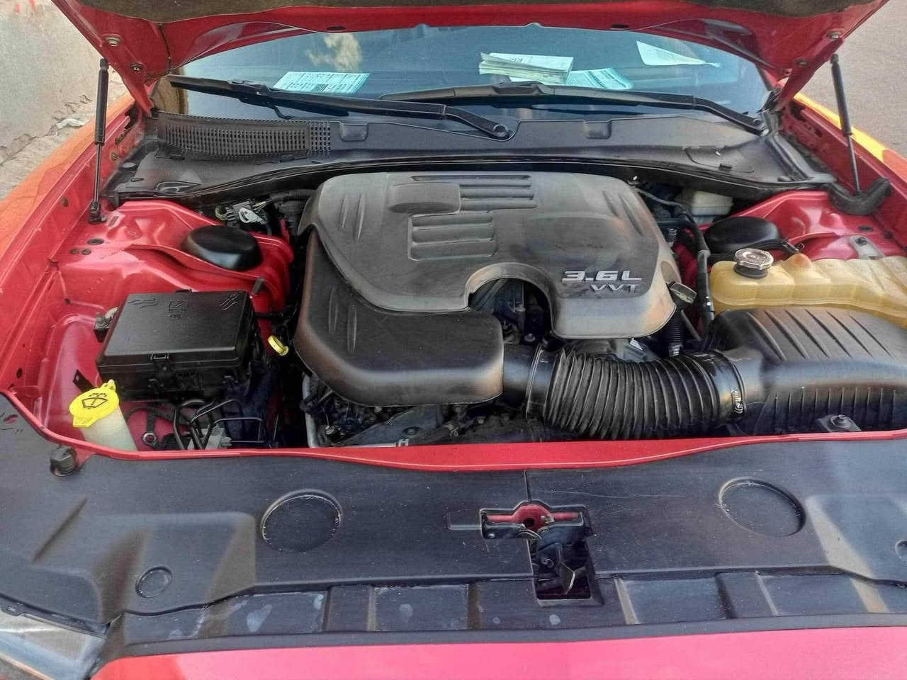 السلام عليكم جارجر 13فول مواصفات كصة جنطة بدون رقم فول مواصفات كير ماوس محرك 3600 محرك جديد كشنات حظن شاشه كبيره فتحة سقف شفتات استيرن تبريد تدفئة كلو شغال السياره جديده السيرفس مامشتغل جاهزة من كلشي السعر 60 مكان السياره صلاح الدين  اذا اكو امروس جارجر ابيض اوبما ابيض الاستفسار علا الرقم ‏‪***********‬‏
