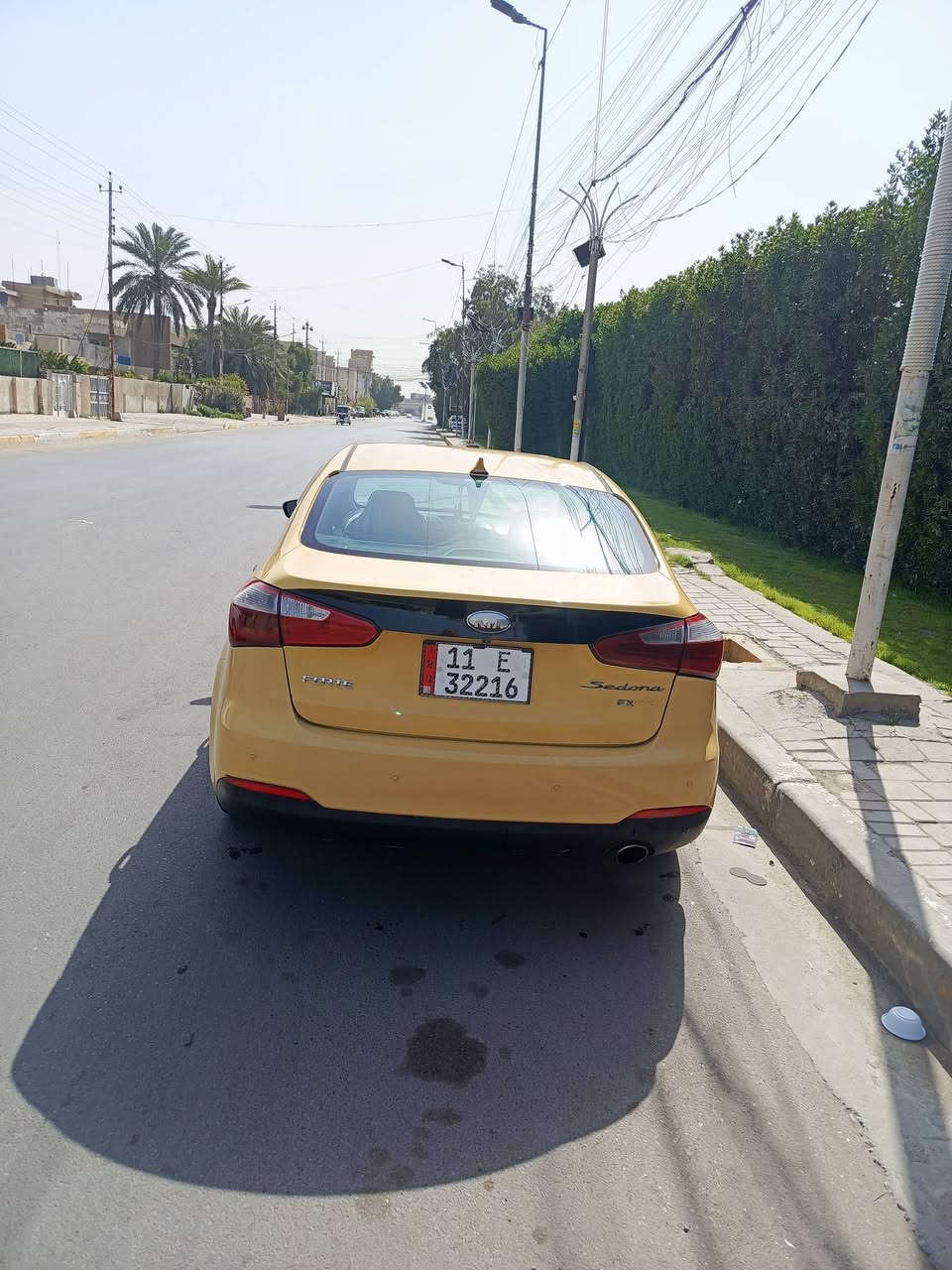 السلام عليكم
كيا فورتي للبيع موديل 14وارد أمريكي فول مواصفات تخم تاير جديد 
باتري جديد والسياره نظيفه وخير من الله بالعافيه ع يأخذها والسونر مرفق بالصور 
السعر شده وبيها مجال 
المكان بغداد الشعب 
للاستفسار الاتصال بالرقم ***********
