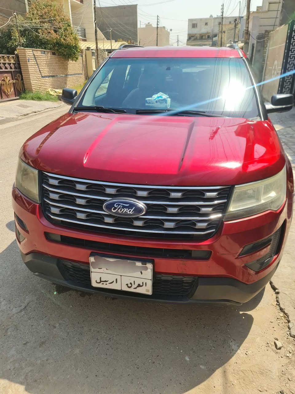 السلام عليكم للبيع
فورد اكسبلور موديل ٢٠١٦ وارد امريكي بدون حادث صور امريكا مرفقه سرقة اطارات فقط..مكفوله بدون صبغ ..فقط باردد
المواصفات 

محرك ٦ سلندر ٣٥٠٠ المرغوب

٧ راكب ٣ قطع تبريد .كشن السائق كهرباء.شفتات كير بالستيرن..كلشي كامل بيها كير محرك كهربائيات ..ما بيها اي نقص...
ماشية ١٤٣ الف ميل .
باسمي ..مكاني بغداد الدورة 
للاستفسار 
*********** 
السعر ١٦٣ ورقه
