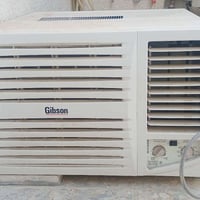 مستعمل • موسم واحد • تدفئة تبريد