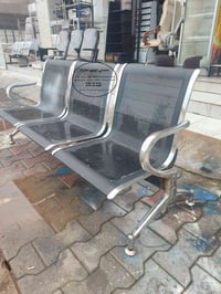 كنب ٣ مقاعد • مستعمل • سەروچاوە