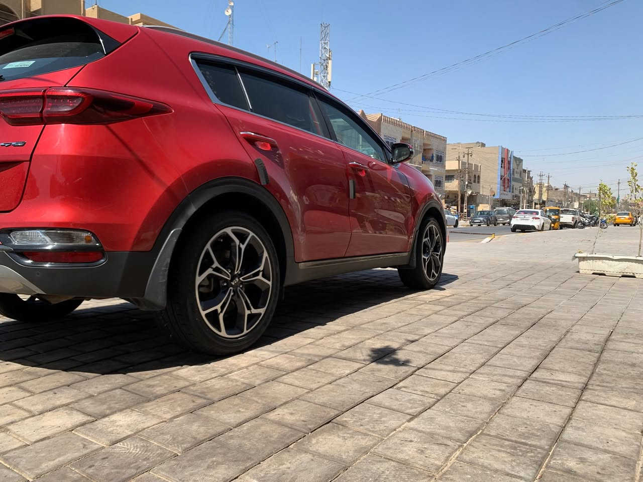 سبورتج موديل 2020 ( خـليـجـي )
رقم بغداد بأسمي تحويل ثاني يوم
فول فول مواصفات بصمة بارنوما 
رقم بغداد ماشيه 83
السعر 207$وبيها مجال بسيط

 

مواصفات ‼️
جيتي لأين - مكينه 2000 
السياره المواصفات بصمه .‼️
جنطه كهرباء يدات نيكل مصاطر نیکل
كشنات كهرباء كشنات 
جلد لونين
وأشاير بالمري  
لايتات زنون 
شحن لاسلكي
ويل كروم
بنروم شاشه كار بلي

واكو مواصفات بعد
محرك كير كفالة بشرط مامفتوح 
سيارة  نظيفة كلشي عل بلاد جديد 
مكفوله كفاله عامه

العنوان الأمين الثانية 
***********
