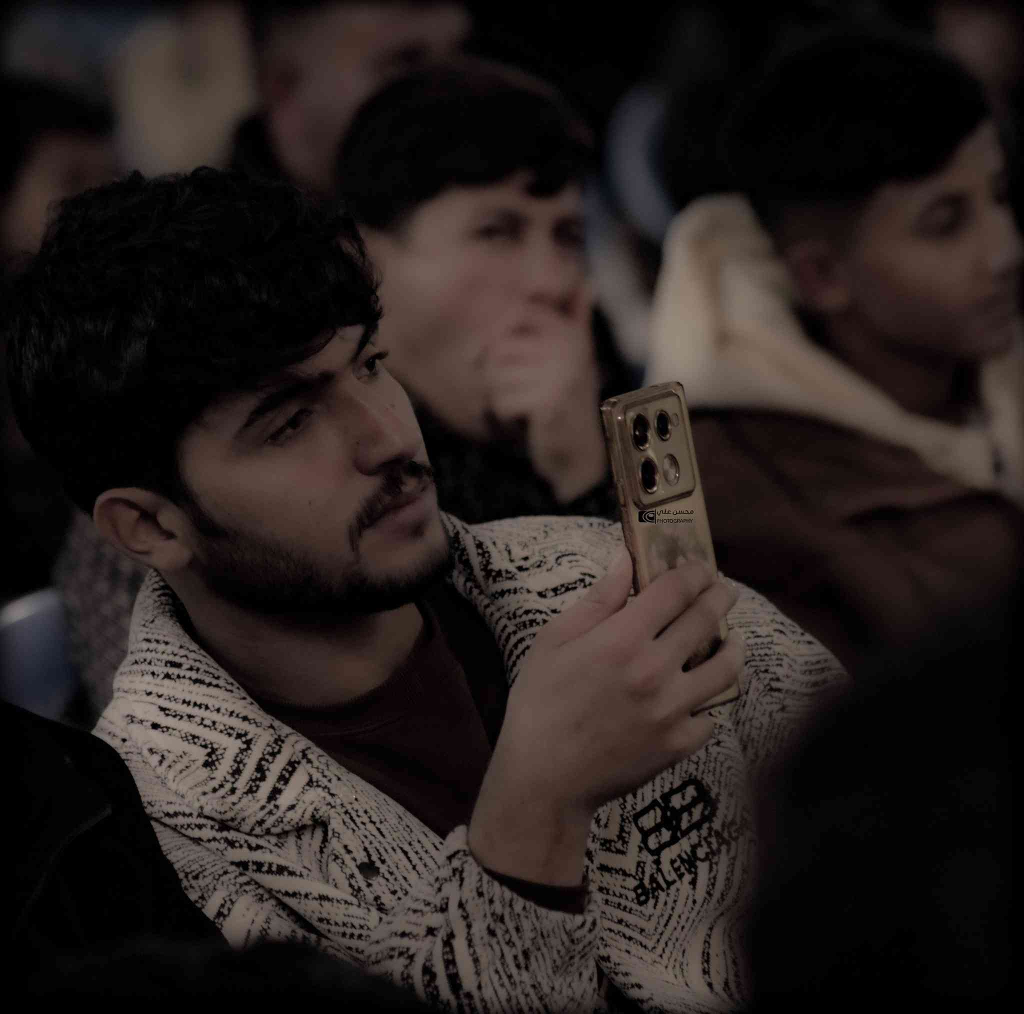 🎥📸بسم الله الرحمن الرحيم 
على بركة الله تُقيم هيئة السر المكنون محفلها السنوي الثالث تحت عنوان #البدور_المنيرة  بِمناسبة حلول الولادات الشعبانية .
الساعة السابعة والنصف مساءً
الخميس/١٦ شعبان
المكان/ واسط /اشبيلية/حسينية الامام الحسن المجتبى (ع).
باقي الصور في قناتي تلگرام
https://t.me/x12w4
عدسة #المصورمحسن_علي 📸
***********
